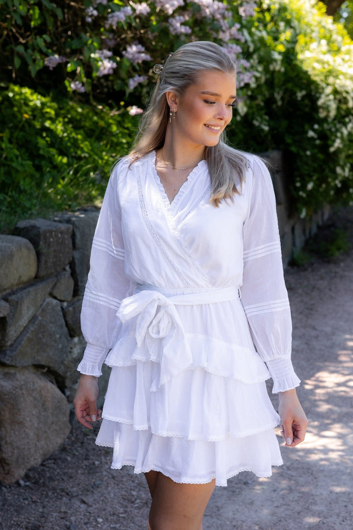 Ada S Voile Dress White | Kjoler | Smuk - Dameklær på nett