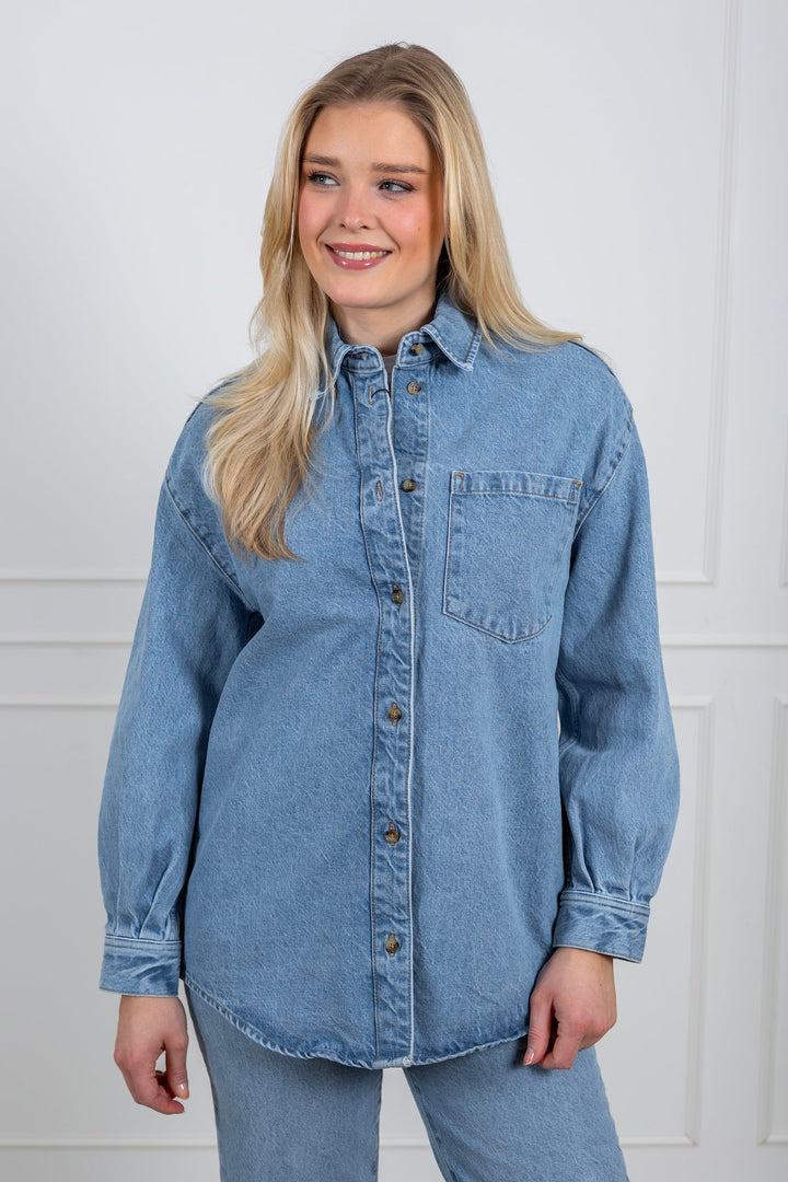 Alex Shirt Light Blue | Skjorter og bluser | Smuk - Dameklær på nett