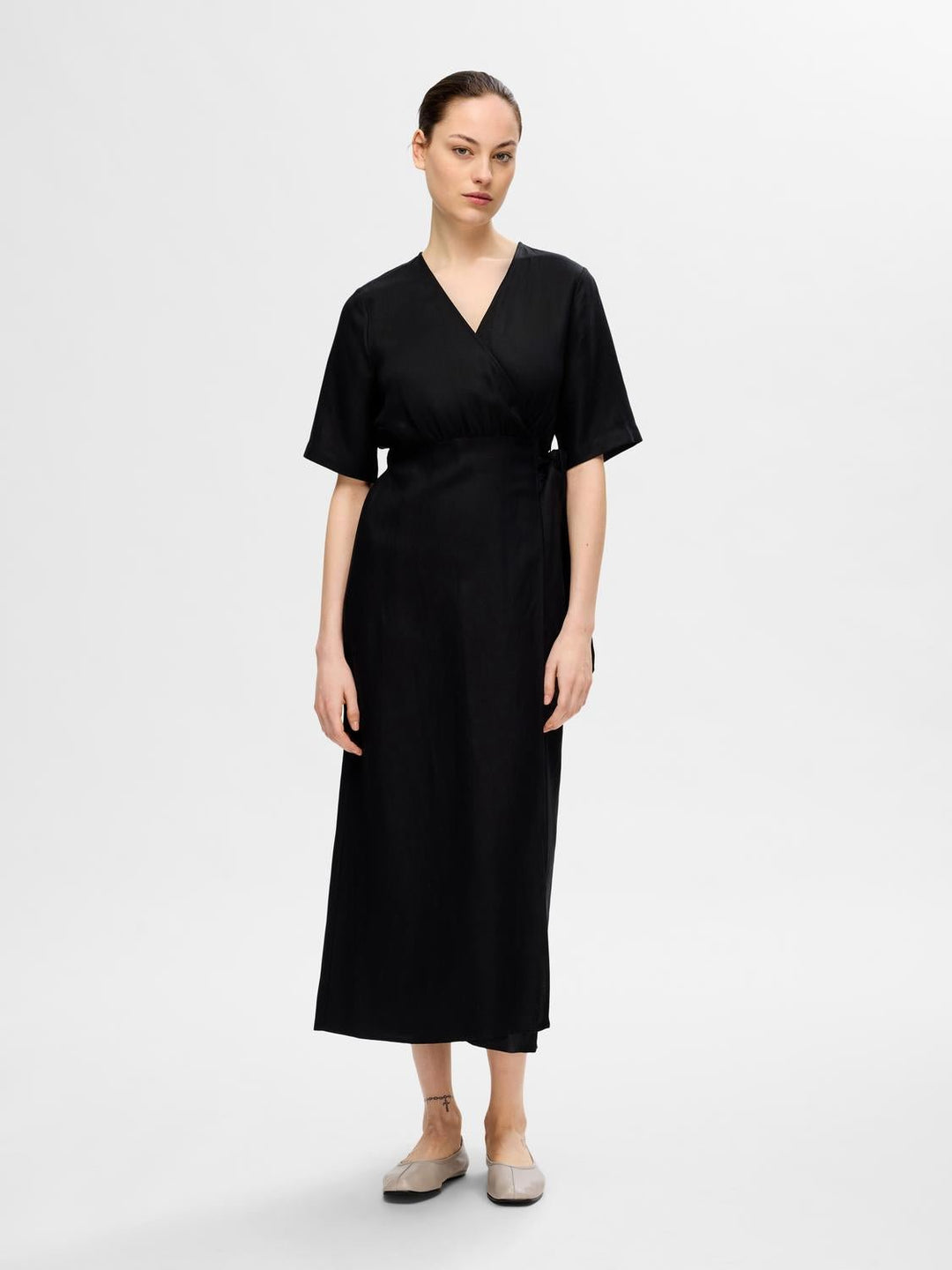 Allesandra 2/4 Ankle Wrap Dress Black | Kjoler | Smuk - Dameklær på nett