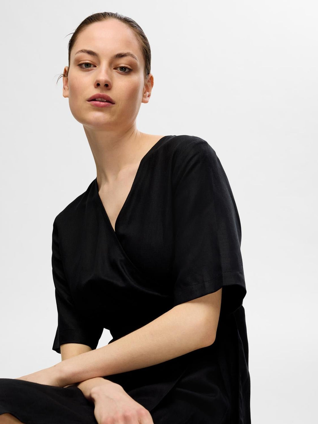 Allesandra 2/4 Ankle Wrap Dress Black | Kjoler | Smuk - Dameklær på nett