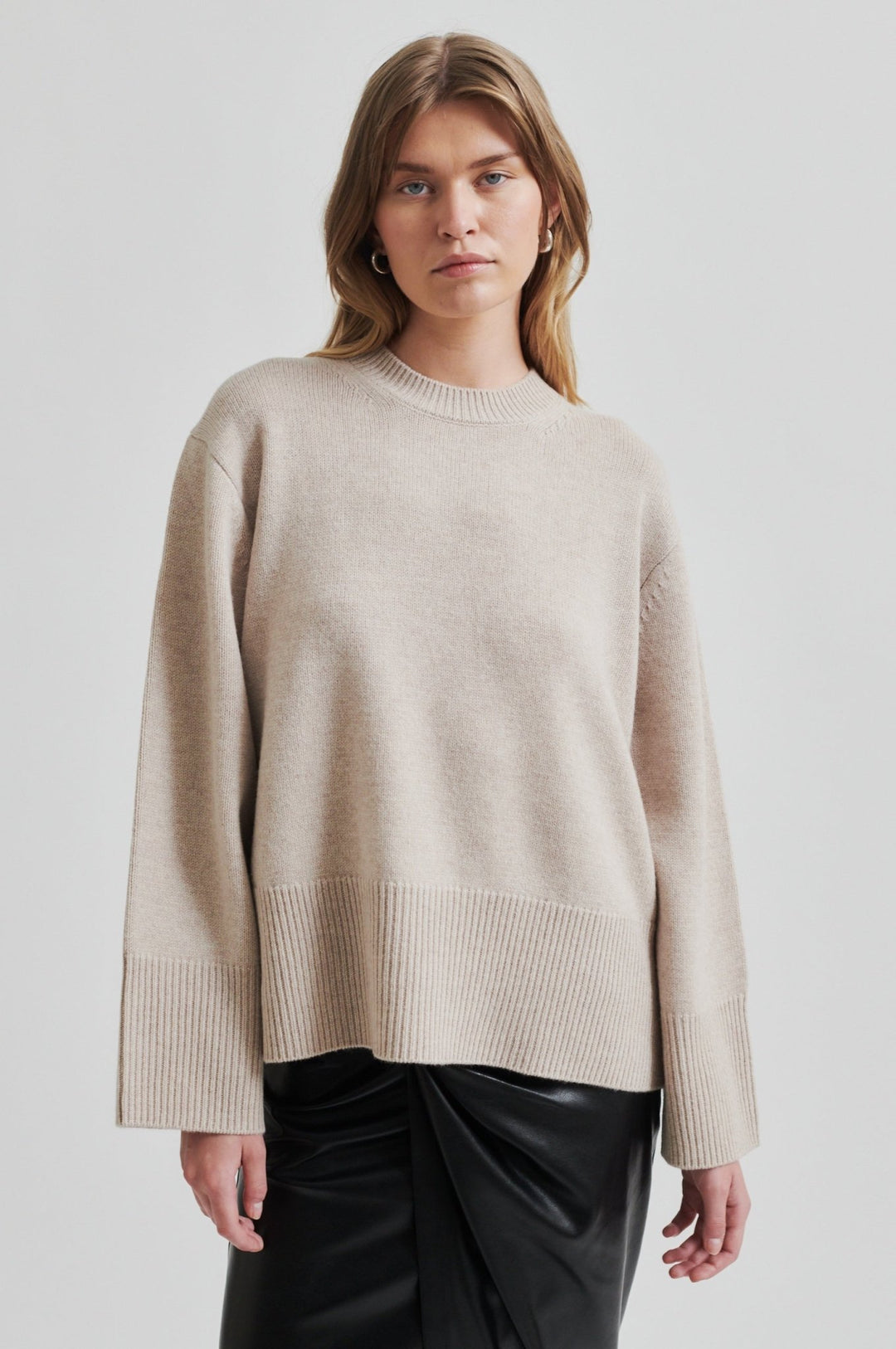 Alpha Knit O - Neck Pumice Stone | Genser | Smuk - Dameklær på nett