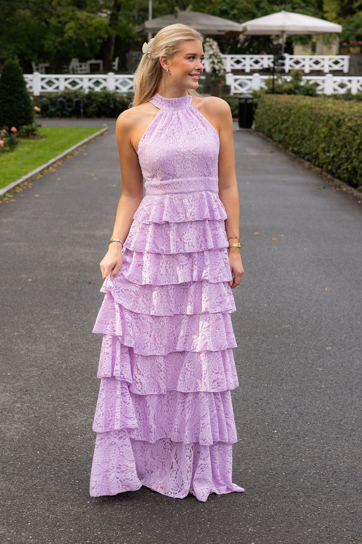 Angel Maxi Dress Halterneck Lavender Lace | Kjoler | Smuk - Dameklær på nett