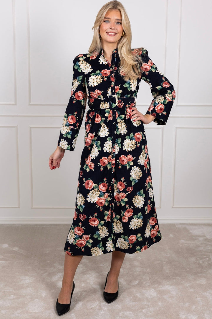 Baby Cord Belt Dress Midnight Roses | Kjoler | Smuk - Dameklær på nett