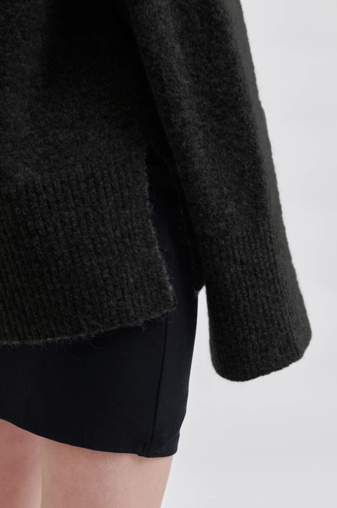 Brookline Knit Raglan O - Neck Black | Genser | Smuk - Dameklær på nett