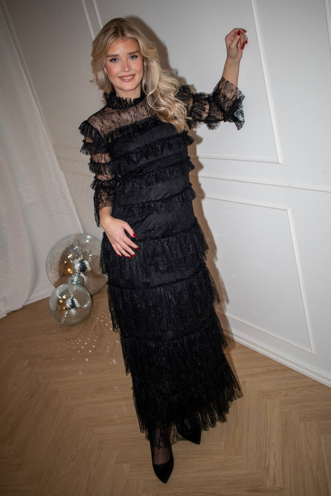 Carmine Long Sleeve Lace Maxi Dress Black | Kjoler | Smuk - Dameklær på nett