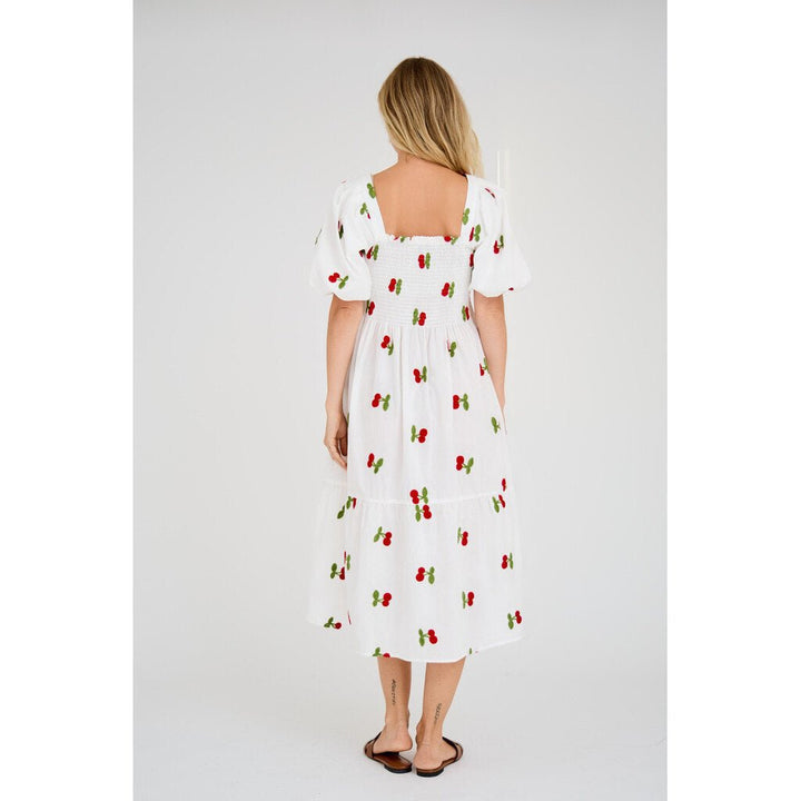 Cheri Fruit Dress White/Red | Kjoler | Smuk - Dameklær på nett