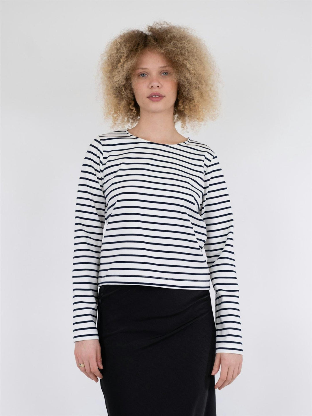 Claudio Stripe Blouse Navy | Skjorter og bluser | Smuk - Dameklær på nett