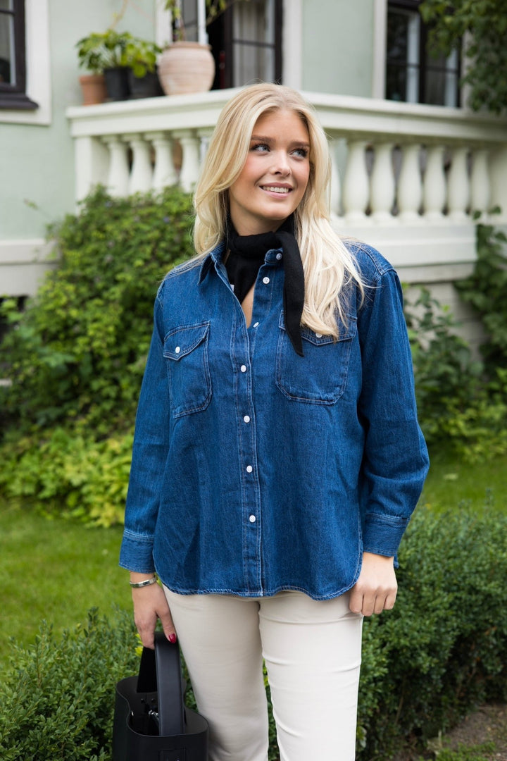 Collettepw Shirt Medium Blue Denim | Skjorter og bluser | Smuk - Dameklær på nett