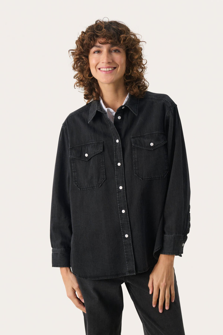 Collettepw Shirt Washed Black Denim | Skjorter og bluser | Smuk - Dameklær på nett