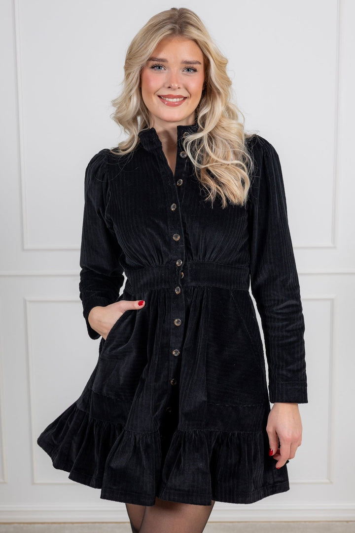 Corduroy Mini Dress Black | Kjoler | Smuk - Dameklær på nett