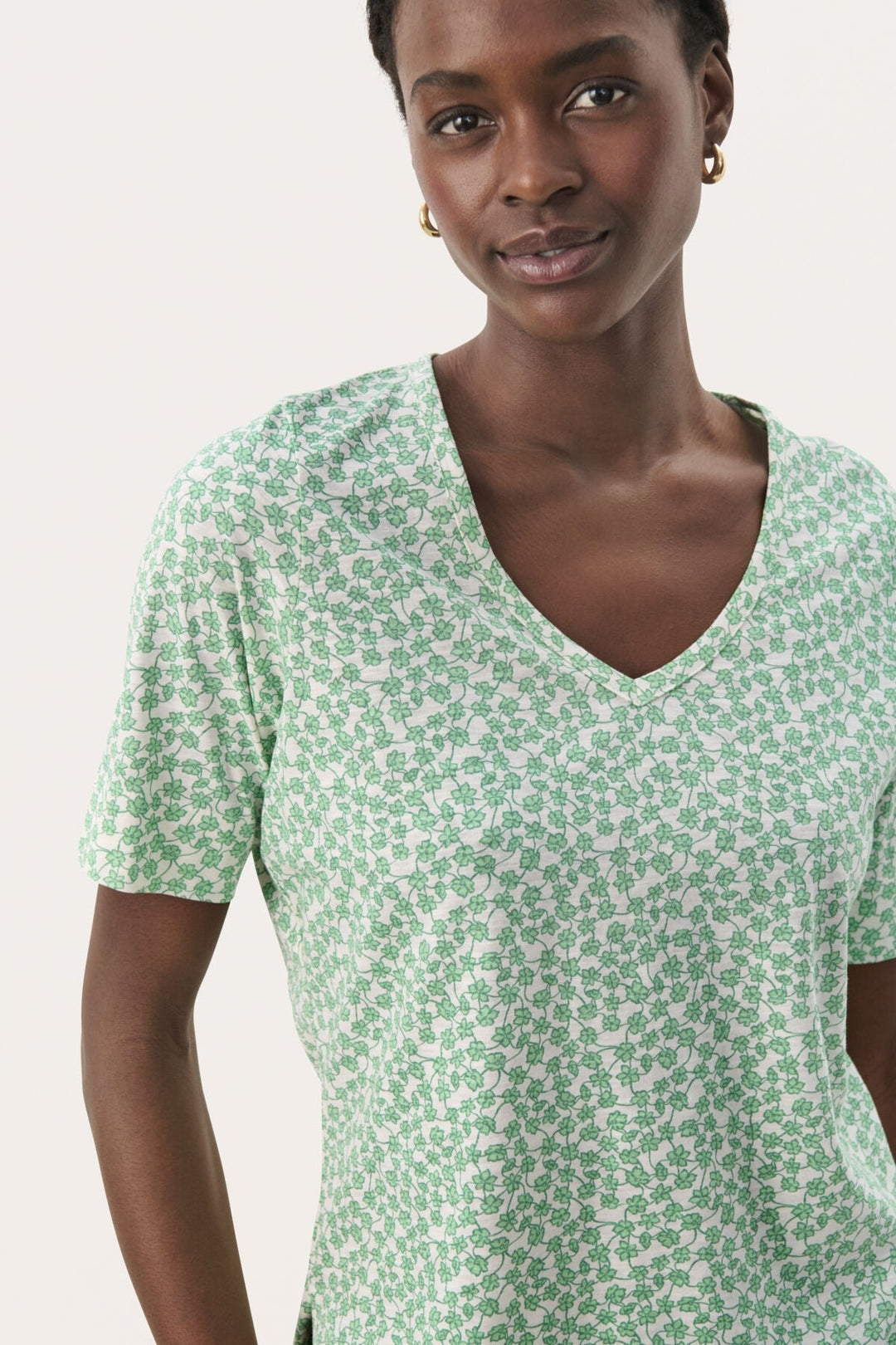 Curlia T-Shirt Green Mini Grid Flower | Topper | Smuk - Dameklær på nett