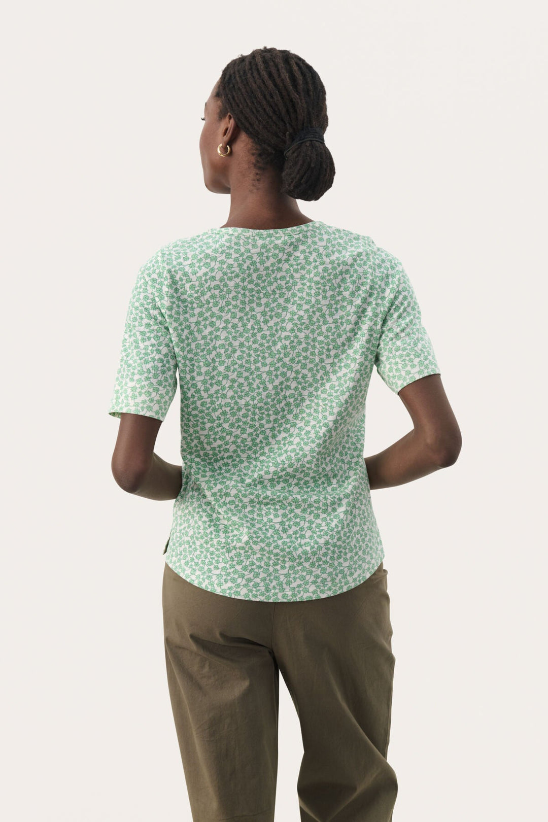 Curlia T-Shirt Green Mini Grid Flower | Topper | Smuk - Dameklær på nett