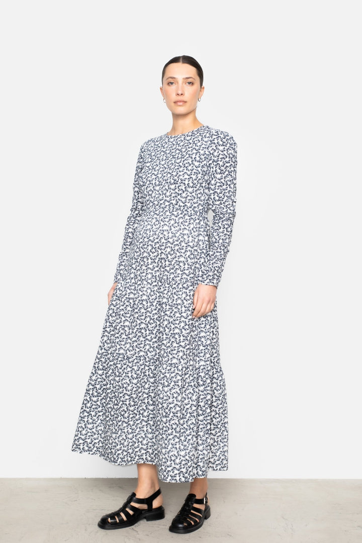 Dora Dress Navy Rosehip Print | Kjoler | Smuk - Dameklær på nett