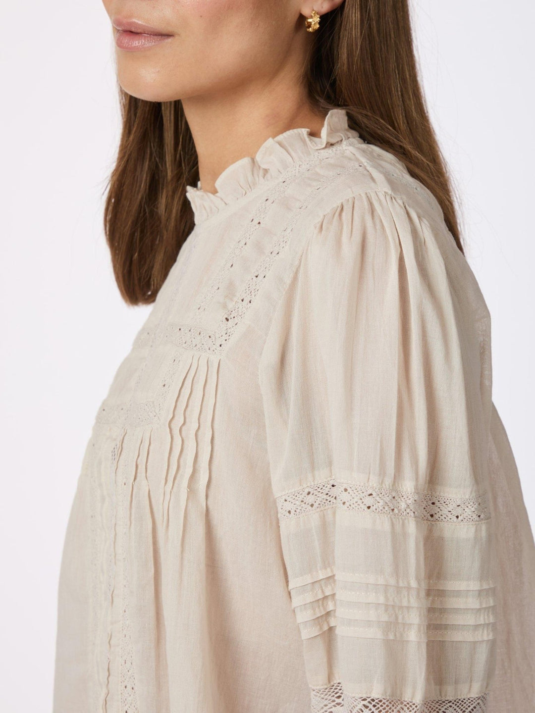 Ebba S Voile Blouse Ivory | Skjorter og bluser | Smuk - Dameklær på nett