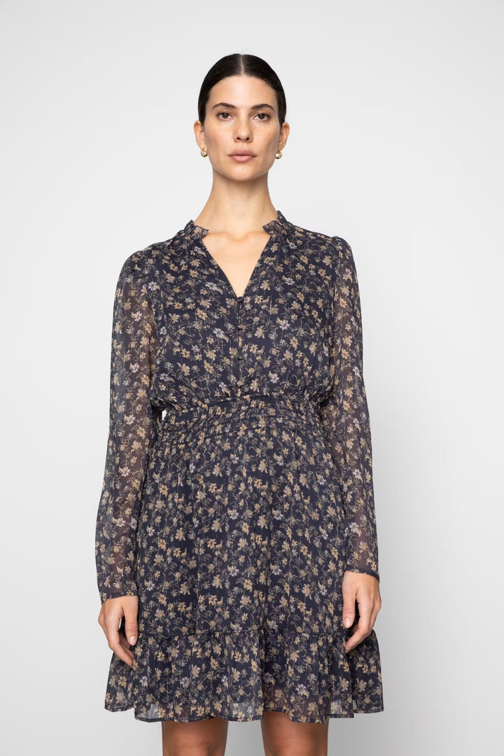 Eira Dress Navy Dahlia Print | Kjoler | Smuk - Dameklær på nett