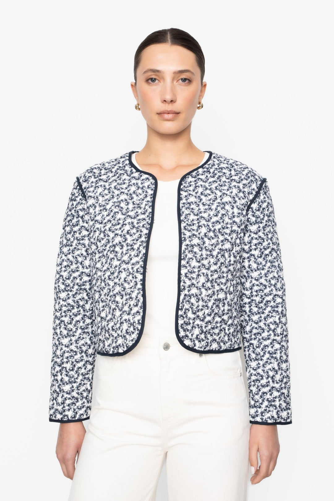 Elvera Jacket Navy Rosehip Print | Yttertøy | Smuk - Dameklær på nett