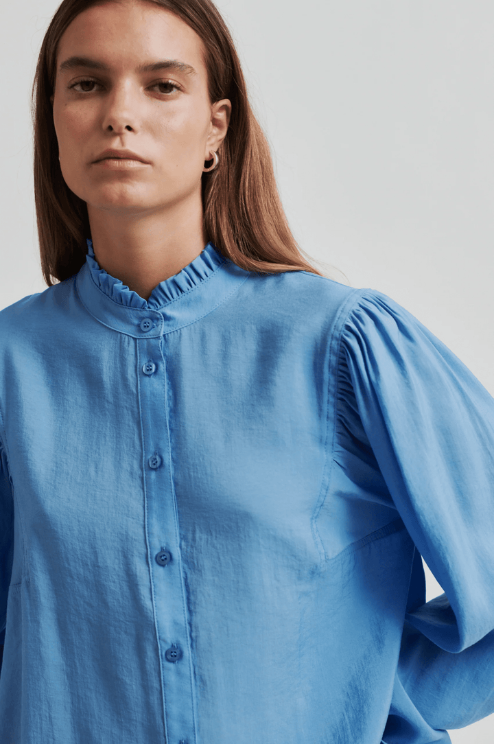 Emelia Shirt Marina | Skjorter og bluser | Smuk - Dameklær på nett