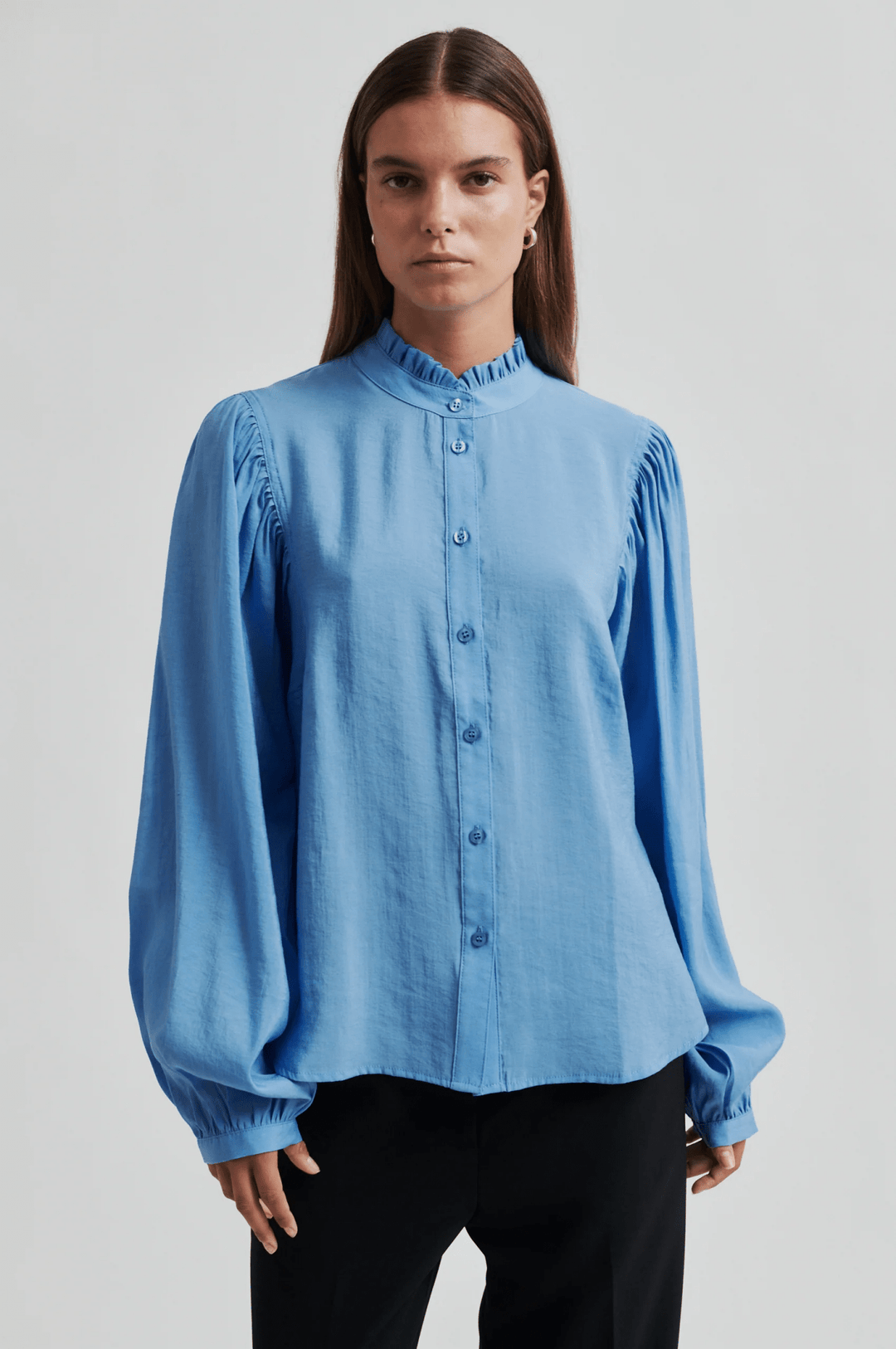 Emelia Shirt Marina | Skjorter og bluser | Smuk - Dameklær på nett