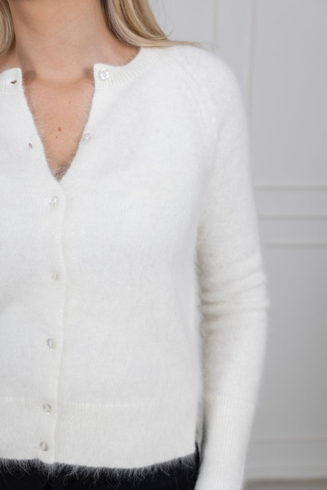 Eva Cardigan Offwhite | Genser | Smuk - Dameklær på nett