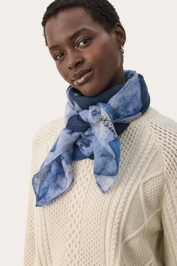 Felisiapw Scarf Blue Leaf | Accessories | Smuk - Dameklær på nett