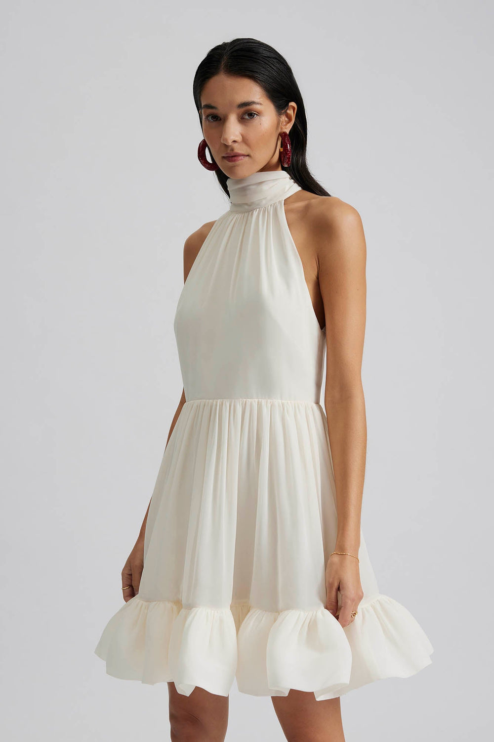 Fern Halterneck Ruffled Mini Dress White | Kjoler | Smuk - Dameklær på nett