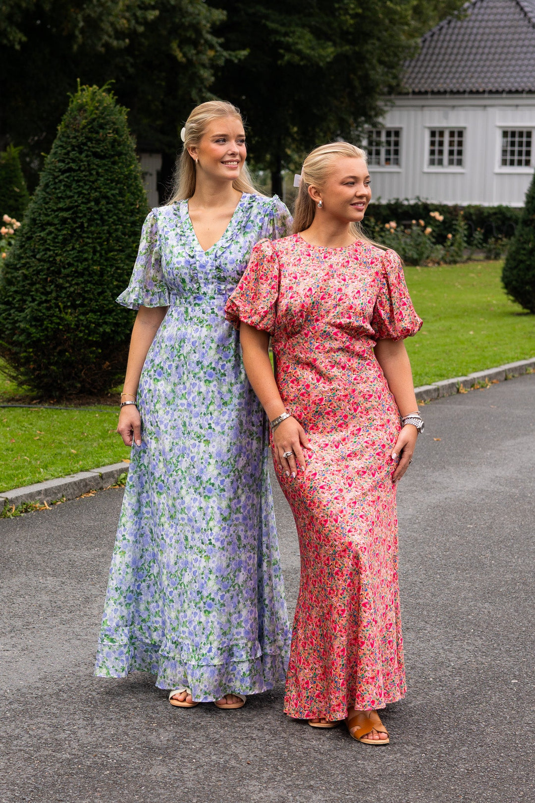 Freja Pouf Sleeve Maxi Dress Pink Ditsy | Kjoler | Smuk - Dameklær på nett