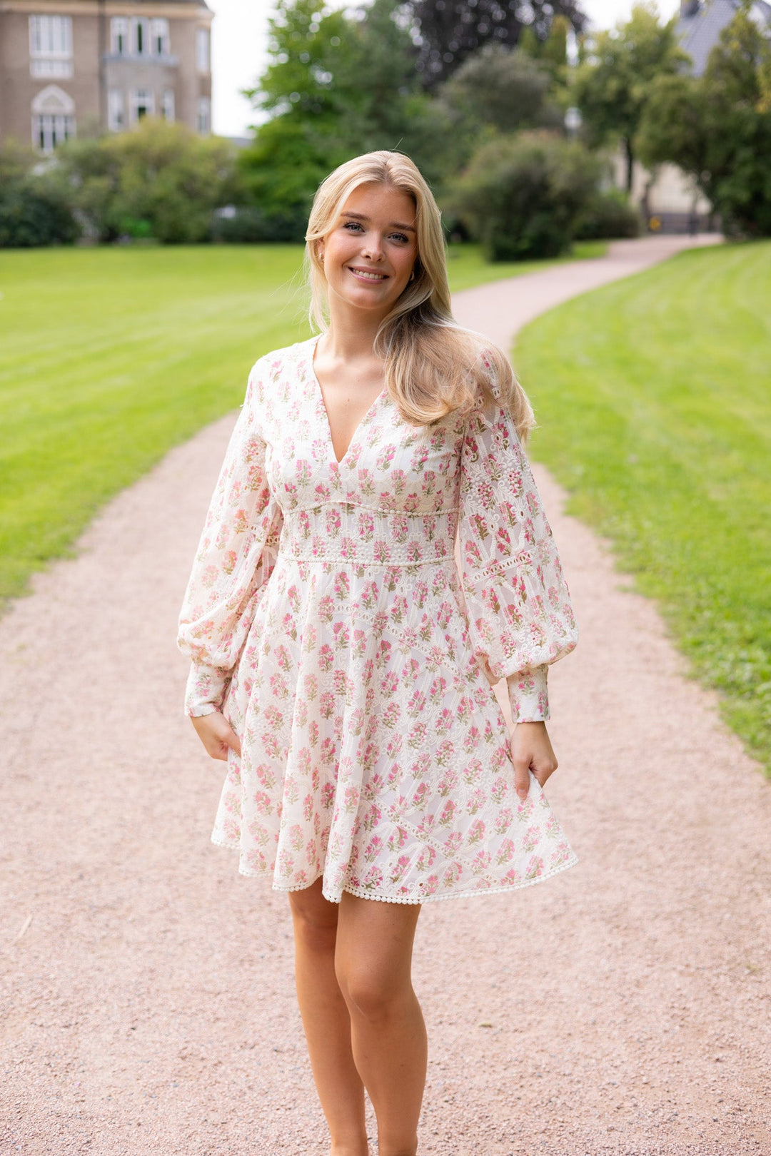 Freya Dress Pink Lily | Kjoler | Smuk - Dameklær på nett