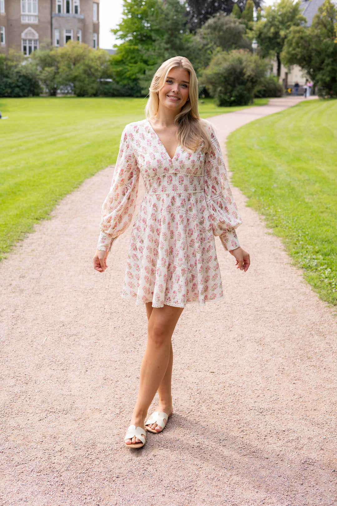 Freya Dress Pink Lily | Kjoler | Smuk - Dameklær på nett