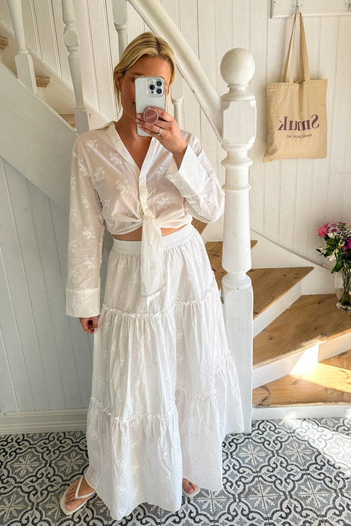 Gale Skirt White | Skjørt | Smuk - Dameklær på nett