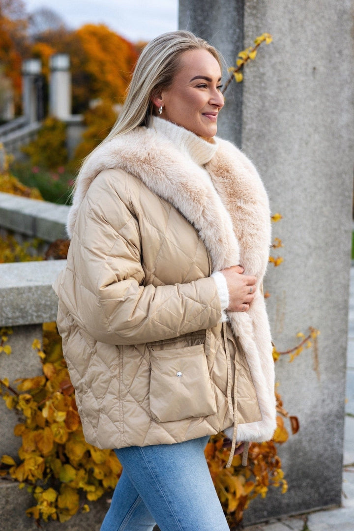 Iben Jacket Beige | Yttertøy | Smuk - Dameklær på nett