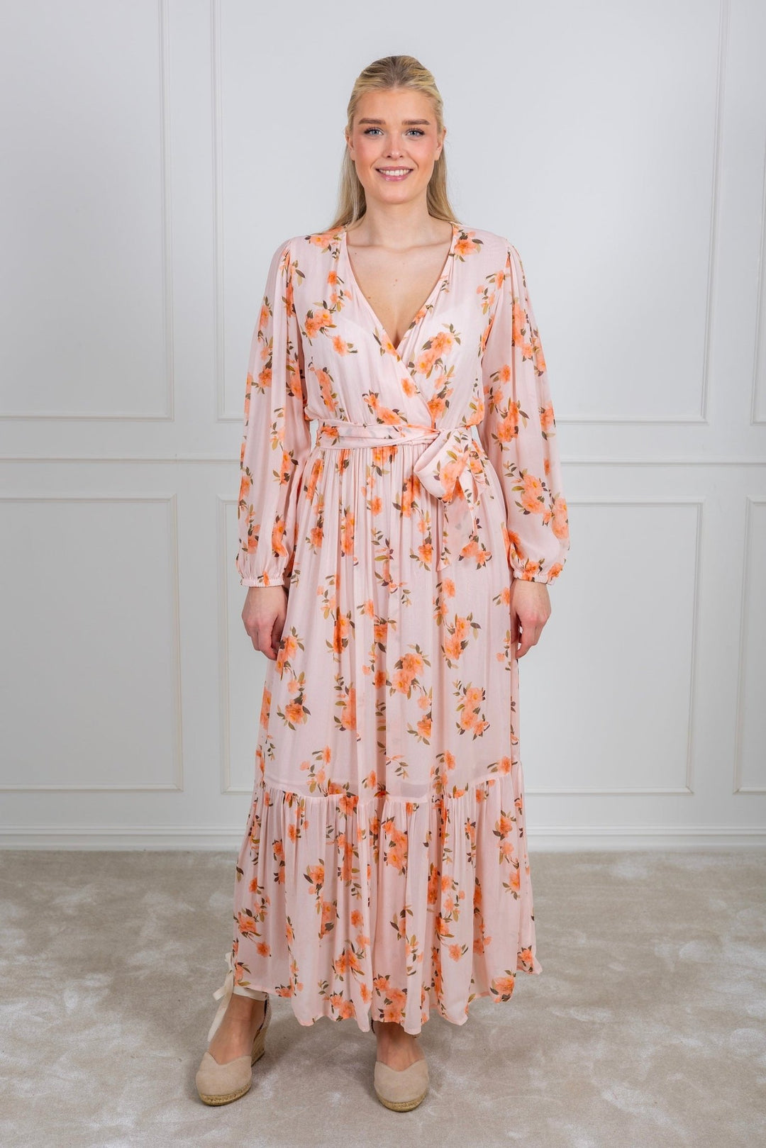 Ingrid Maxi Dress Peach Bloom | Kjoler | Smuk - Dameklær på nett