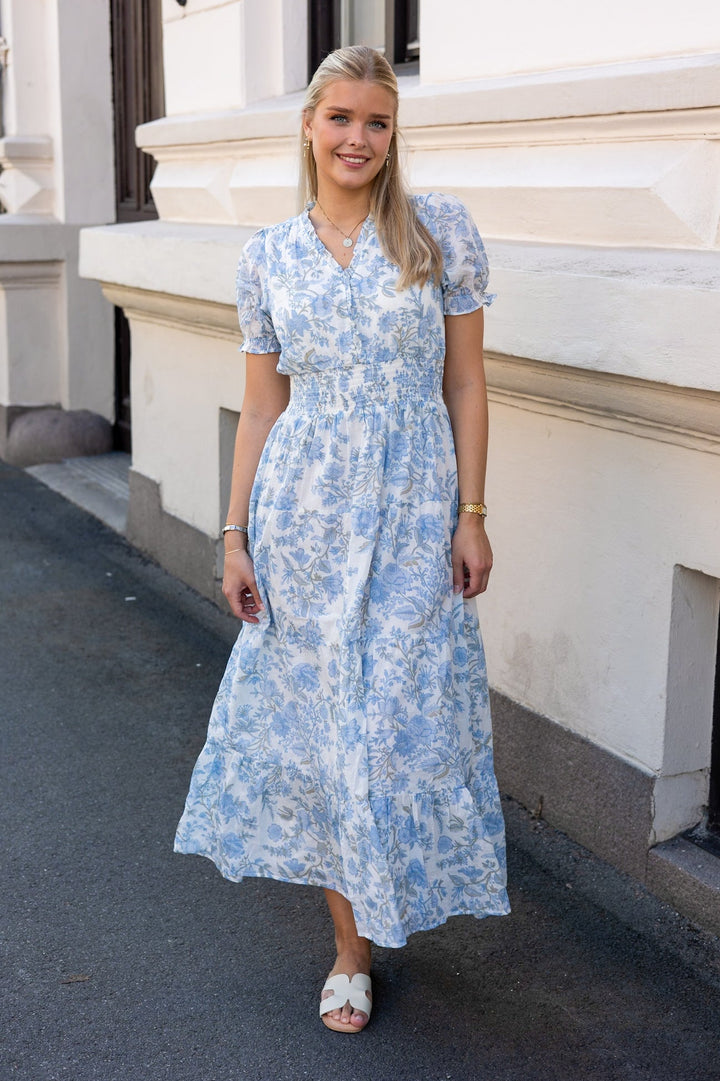 Kanza Rose Field Dress Light Blue | Kjoler | Smuk - Dameklær på nett