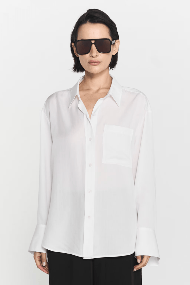 Kiara Fluid Shirt Ivory | Skjorter og bluser | Smuk - Dameklær på nett