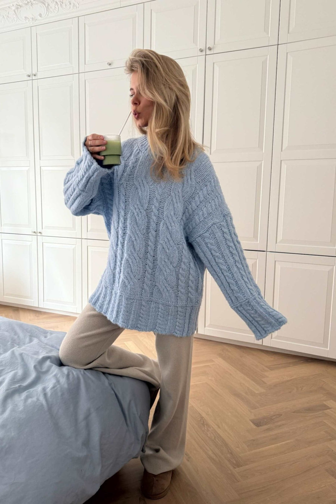 Kikiic Sweater Light Blue | Genser | Smuk - Dameklær på nett