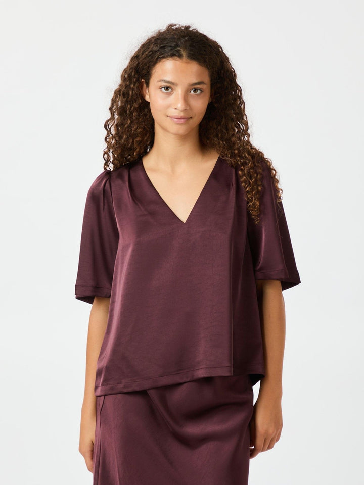 Largo Heavy Sateen Blouse Burgundy | Skjorter og bluser | Smuk - Dameklær på nett