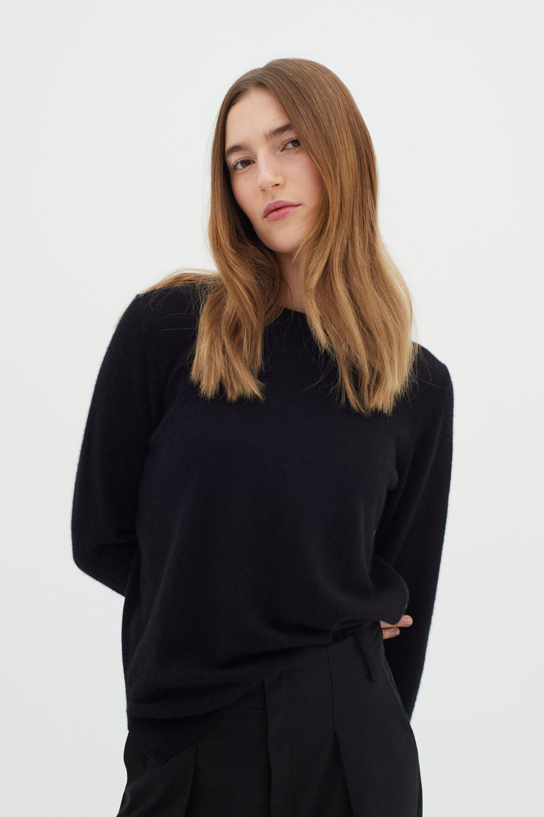 Lukkaiw Crew - Neck Pullover Black | Genser | Smuk - Dameklær på nett