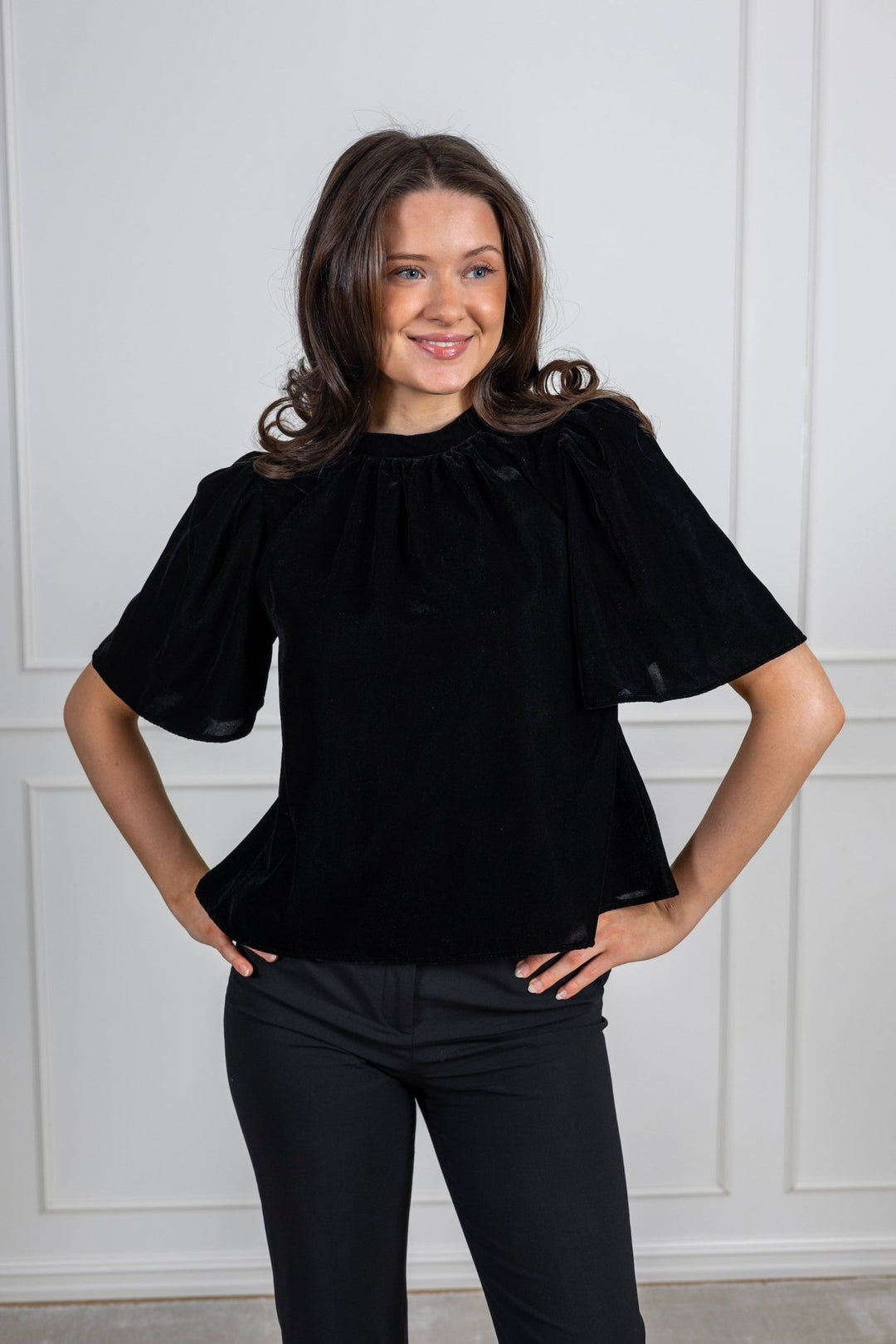 Lulu Top Velvet Black | Topper | Smuk - Dameklær på nett