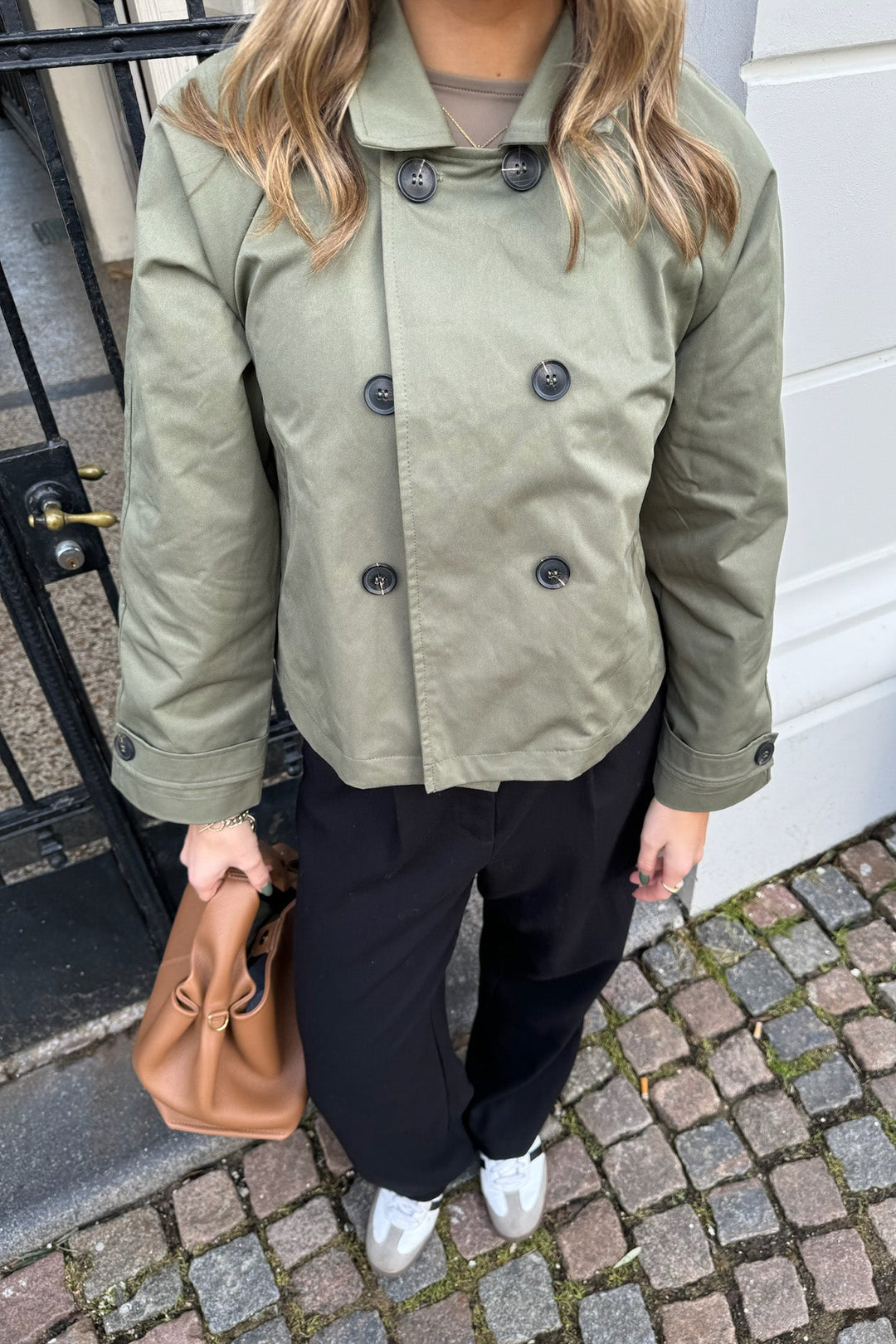 Lunaic Trenchcoat Green | Yttertøy | Smuk - Dameklær på nett