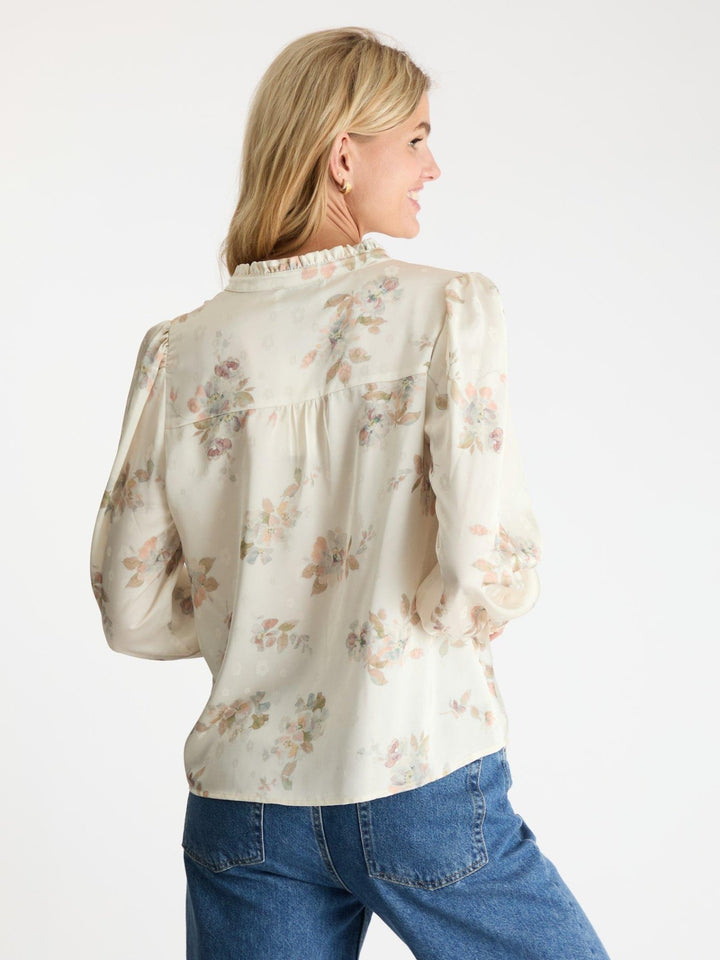 Massima Soft Blossom Blouse Creme | Skjorter og bluser | Smuk - Dameklær på nett