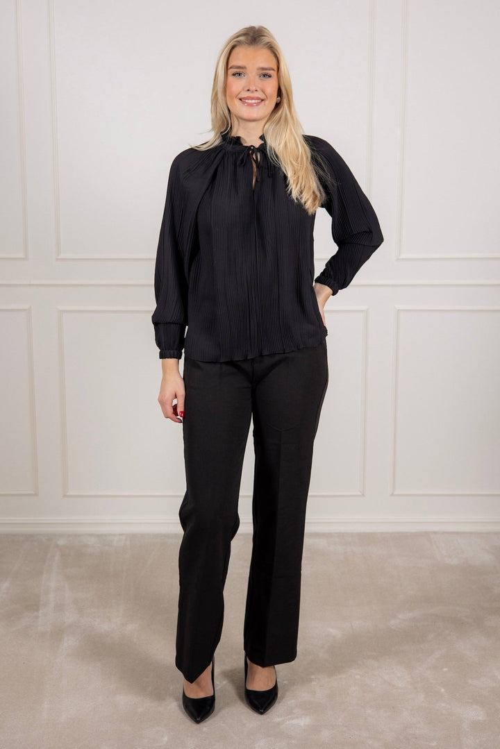 Myrapw Blouse Black | Skjorter og bluser | Smuk - Dameklær på nett