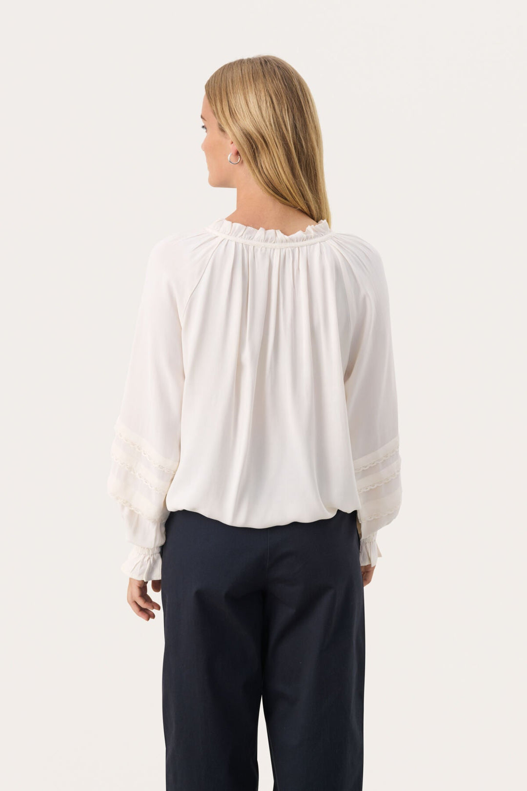 Narachapw Blouse Eggnog | Skjorter og bluser | Smuk - Dameklær på nett