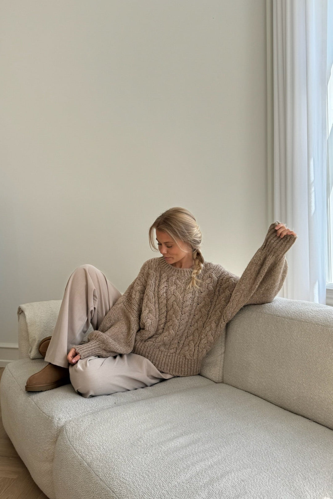 Noraic Sweater Beige | Genser | Smuk - Dameklær på nett