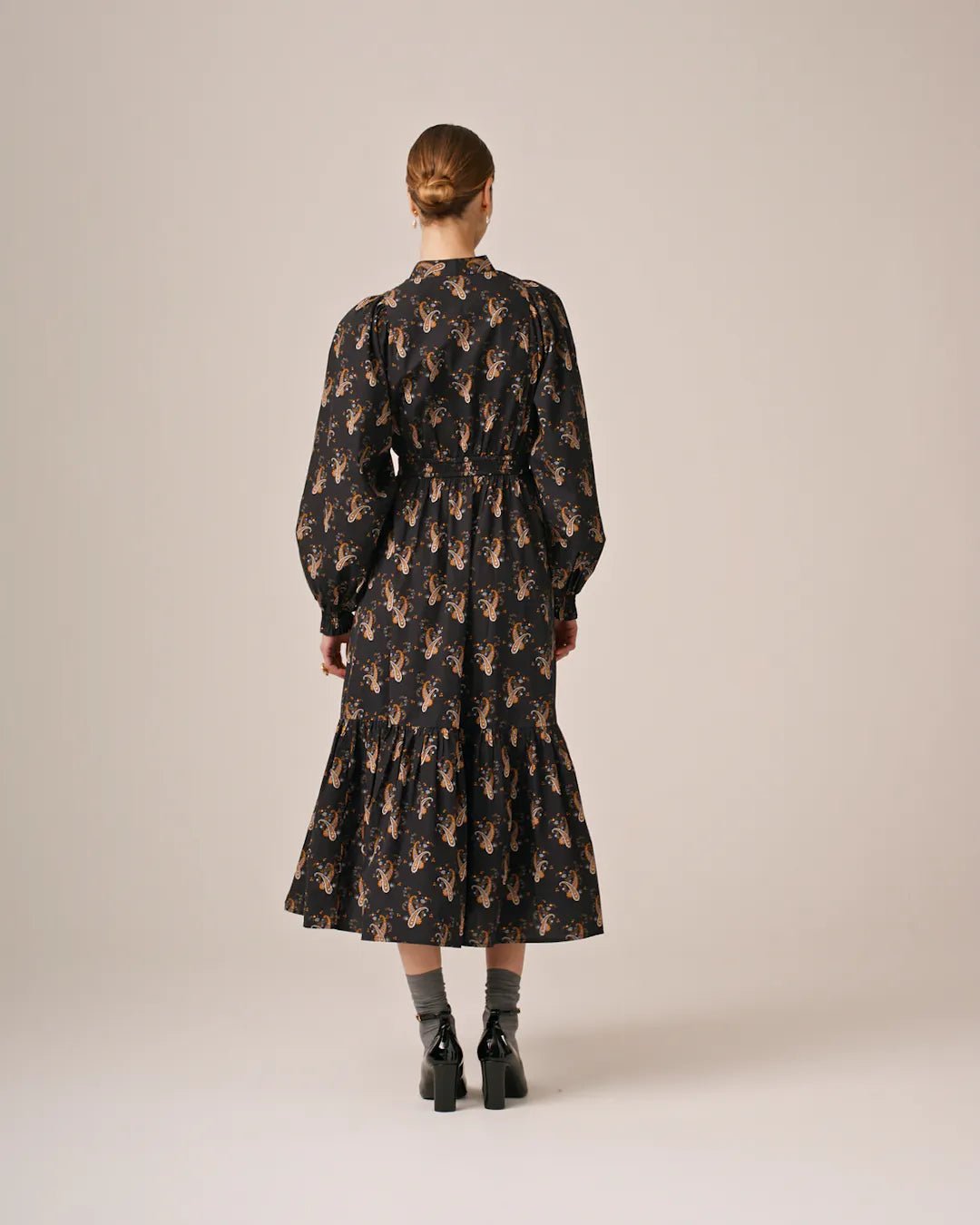 Poplin Smocking Dress Midnight Paisley | Kjoler | Smuk - Dameklær på nett