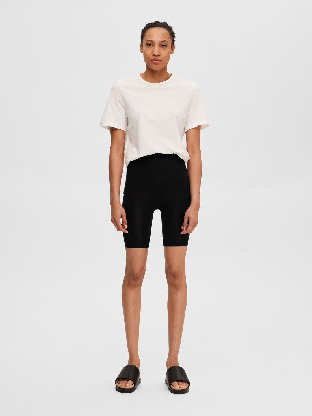 Sally Shapewear Shorts B Black | Shorts | Smuk - Dameklær på nett