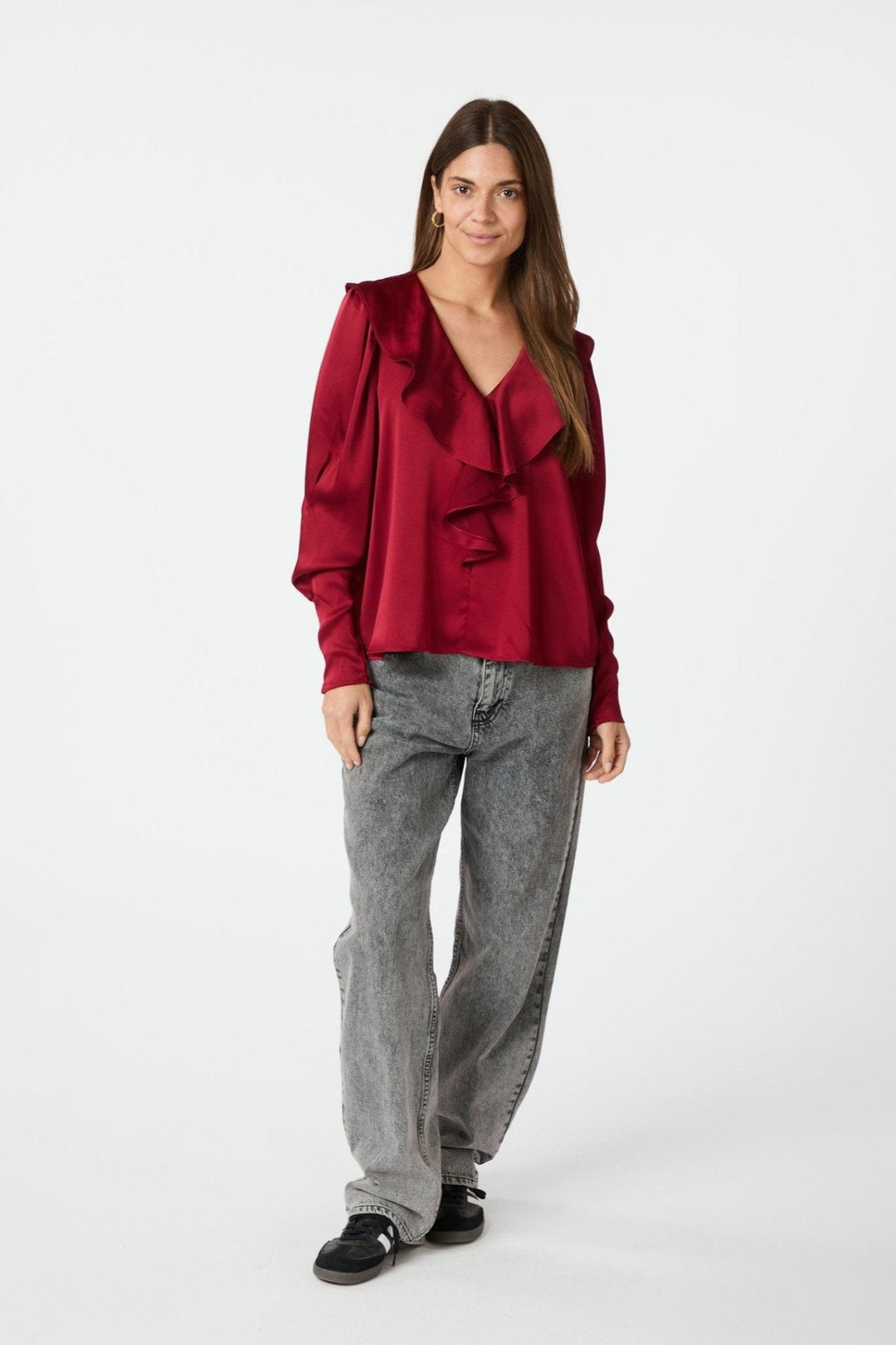 Sandie Sateen Blouse Wine | Skjorter og bluser | Smuk - Dameklær på nett