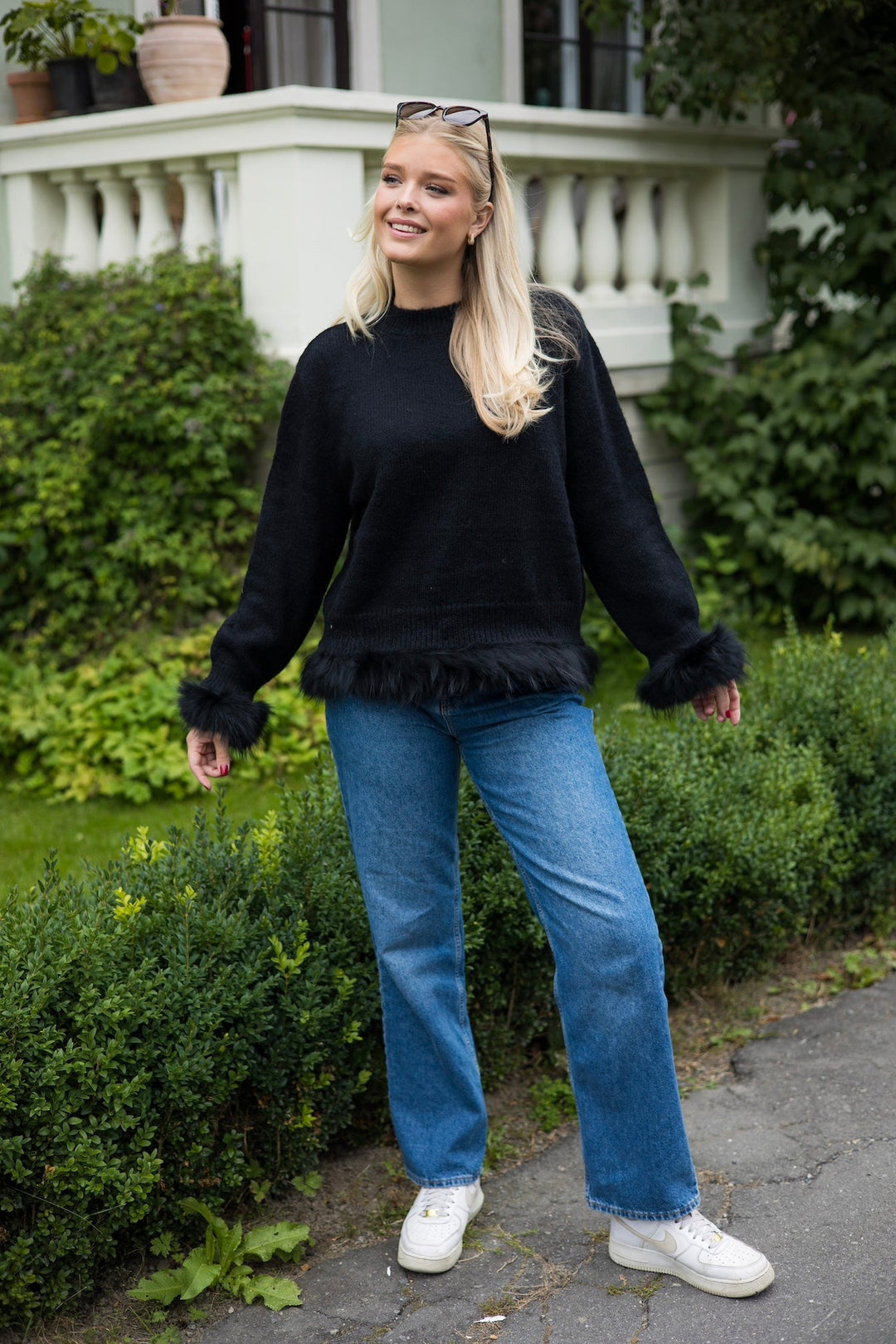 Sanna Pullover Black | Genser | Smuk - Dameklær på nett