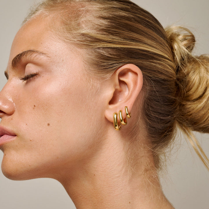 Square 12 Mm Earrings Gold | Accessories | Smuk - Dameklær på nett