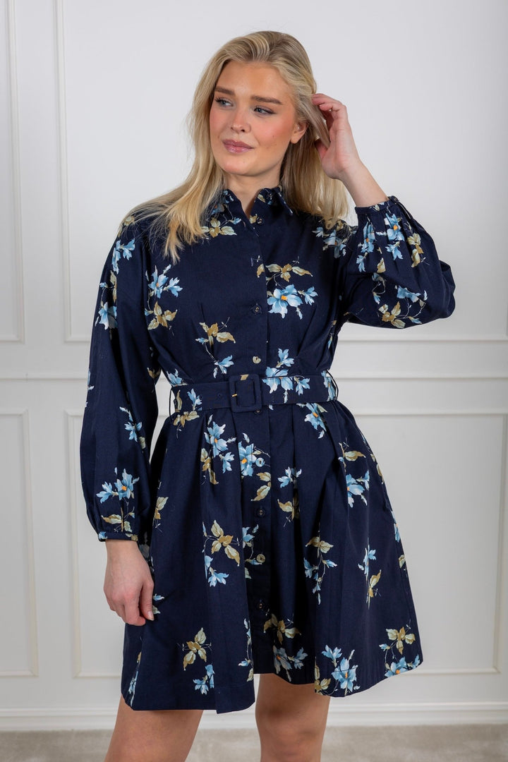 Structured Shirt Dress Blue Bouquet | Kjoler | Smuk - Dameklær på nett