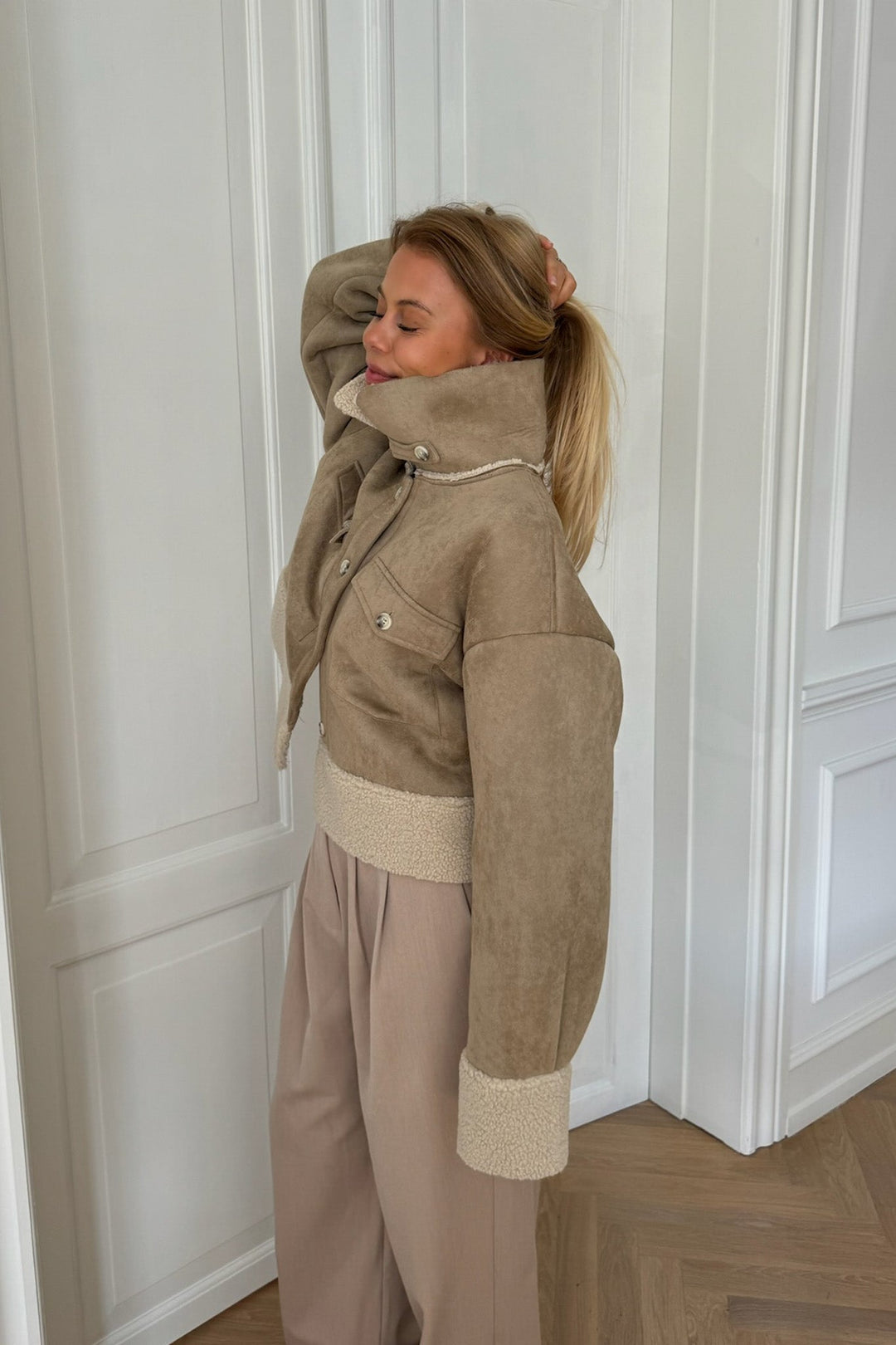 Theaic Teddy Jacket Light Brown | Yttertøy | Smuk - Dameklær på nett