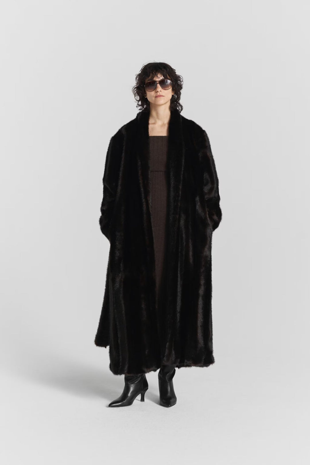 Vaujany Faux Fur Maxi Coat Rich Brown | Yttertøy | Smuk - Dameklær på nett